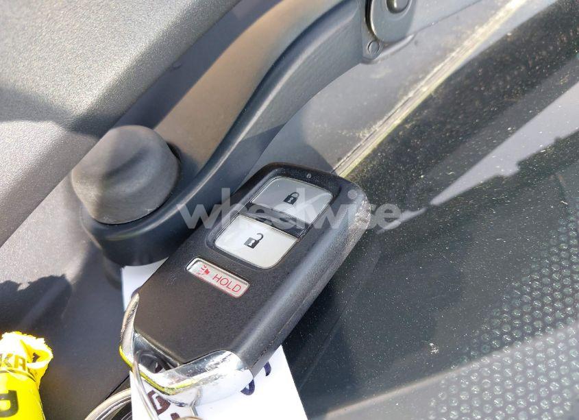 Photo 11 of 2016 Honda Fit EX (VIN JHMGK5H7XGX014530)