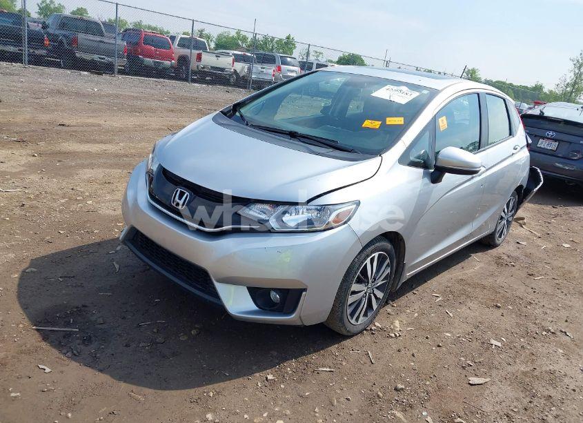 Photo 2 of 2016 Honda Fit EX (VIN JHMGK5H7XGX014530)