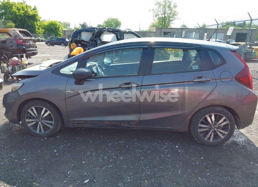 Photo 14 of 2016 Honda Fit EX (VIN JHMGK5H7XGX042621)