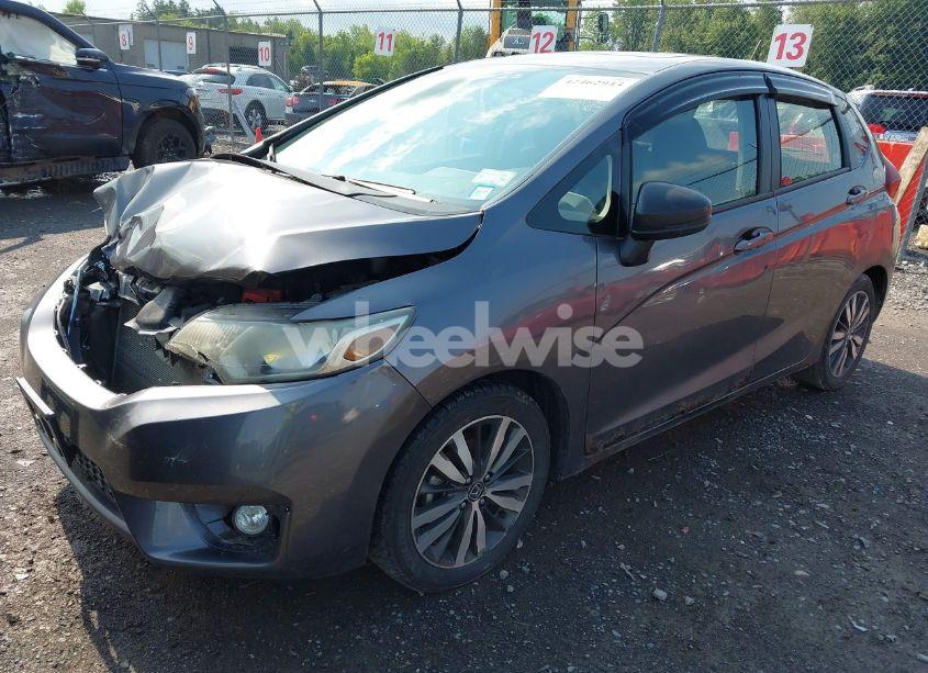 Photo 2 of 2016 Honda Fit EX (VIN JHMGK5H7XGX042621)
