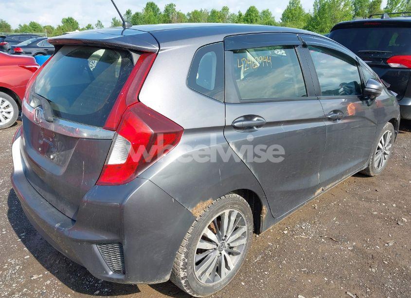 Photo 4 of 2016 Honda Fit EX (VIN JHMGK5H7XGX042621)