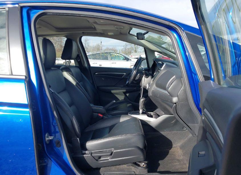 Photo 5 of 2017 Honda Fit EX-L (VIN JHMGK5H98HS005213)