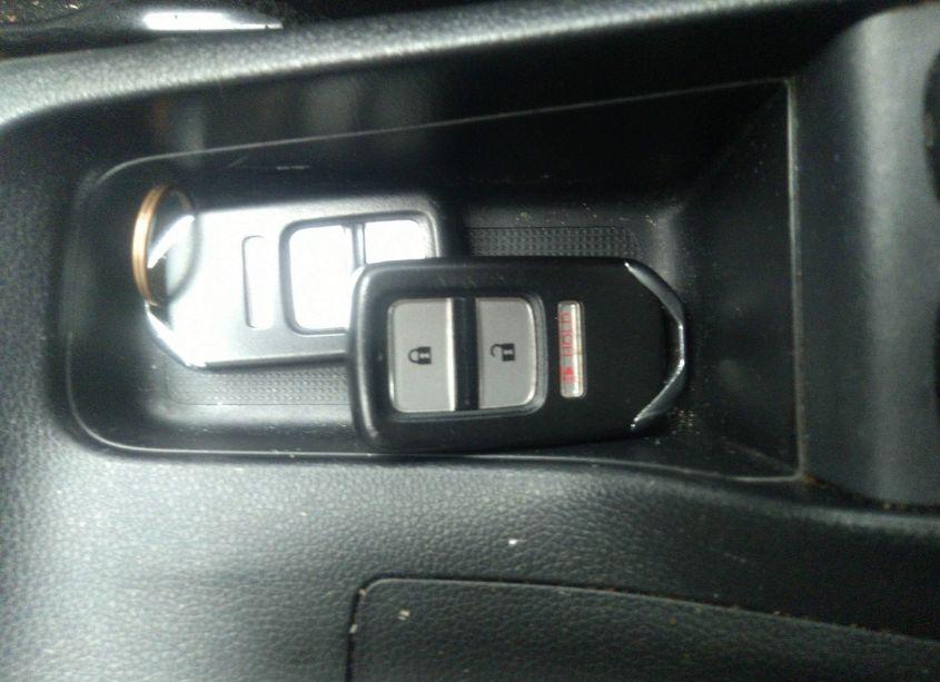 Photo 11 of 2017 Honda Fit EX-L (VIN JHMGK5H9XHS018156)