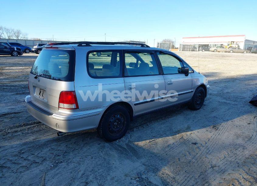 Photo 4 of 1998 Honda Odyssey EX/LX (VIN JHMRA3863WC013751)