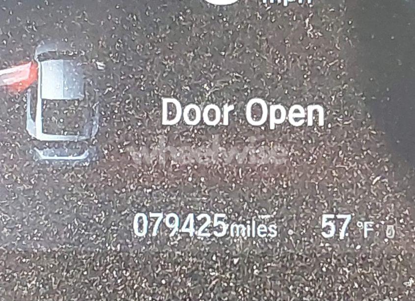 Photo 16 of 2018 Honda Clarity PLUG-IN HYBRID (VIN JHMZC5F10JC015415)