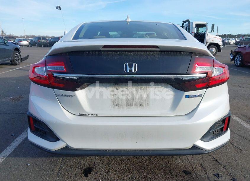 Photo 17 of 2018 Honda Clarity PLUG-IN HYBRID (VIN JHMZC5F10JC015415)