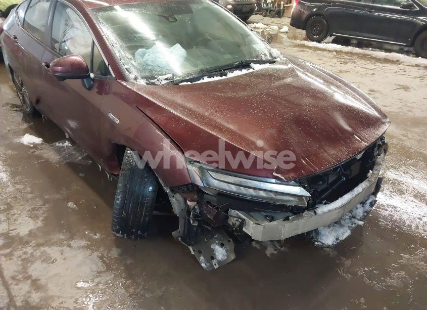 Photo 6 of 2018 Honda Clarity PLUG-IN HYBRID (VIN JHMZC5F11JC009753)