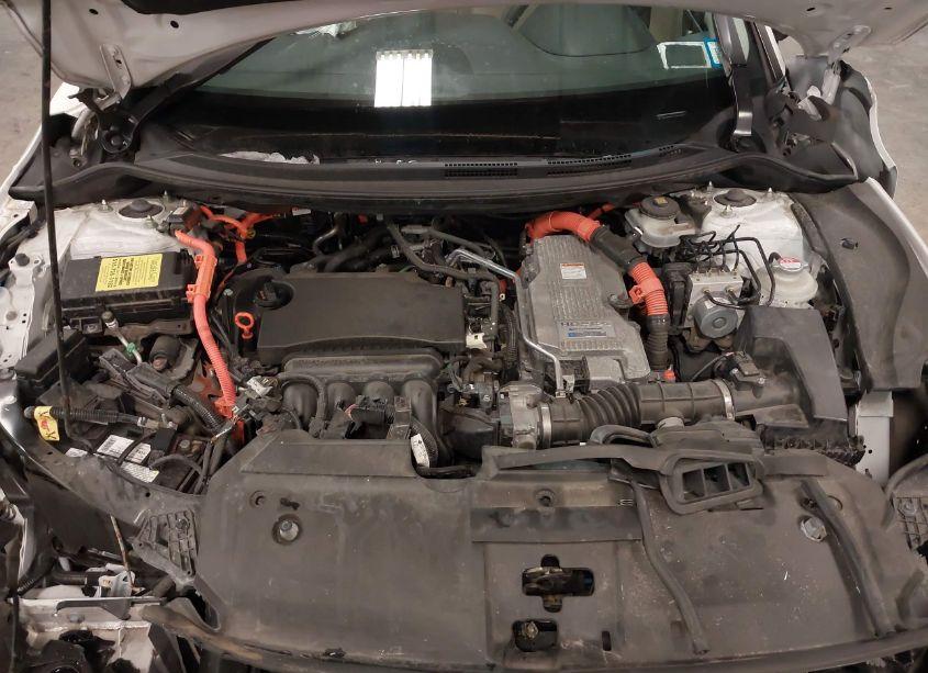 Photo 10 of 2018 Honda Clarity PLUG-IN HYBRID (VIN JHMZC5F11JC015021)