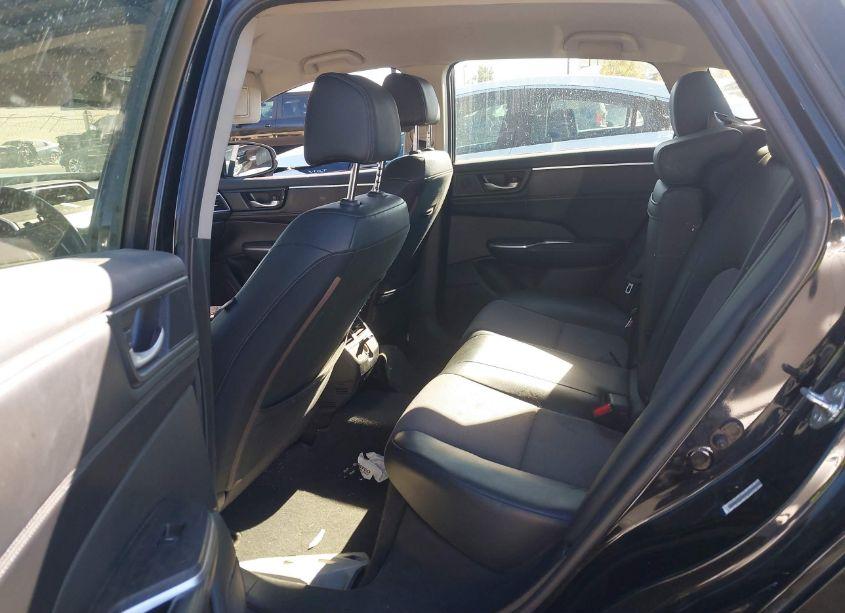 Photo 8 of 2018 Honda Clarity PLUG-IN HYBRID (VIN JHMZC5F11JC018047)