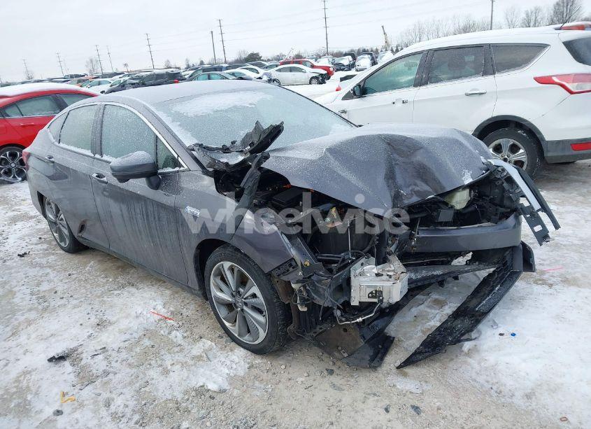 2018 Honda Clarity PLUG-IN HYBRID (VIN JHMZC5F13JC006627) main photo
