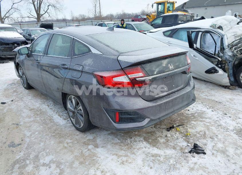 Photo 3 of 2018 Honda Clarity PLUG-IN HYBRID (VIN JHMZC5F13JC006627)