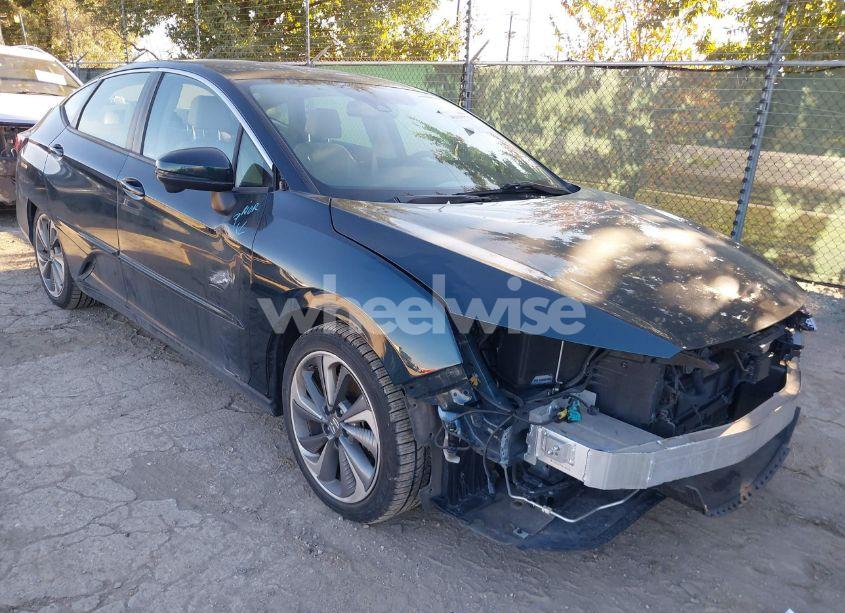 2018 Honda Clarity PLUG-IN HYBRID (VIN JHMZC5F13JC018812) main photo