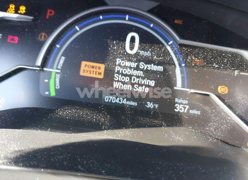 Photo 15 of 2018 Honda Clarity PLUG-IN HYBRID (VIN JHMZC5F14JC022299)
