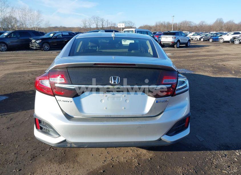 Photo 16 of 2018 Honda Clarity PLUG-IN HYBRID (VIN JHMZC5F14JC022299)