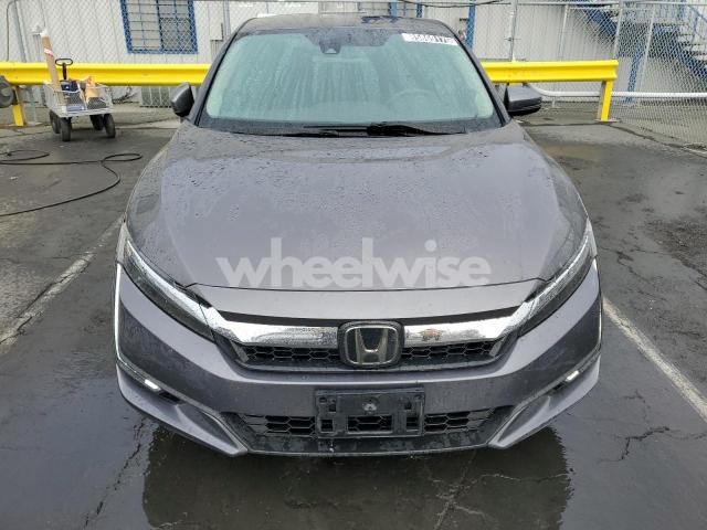 Photo 10 of 2018 HONDA CLARITY (VIN JHMZC5F16JC007092)