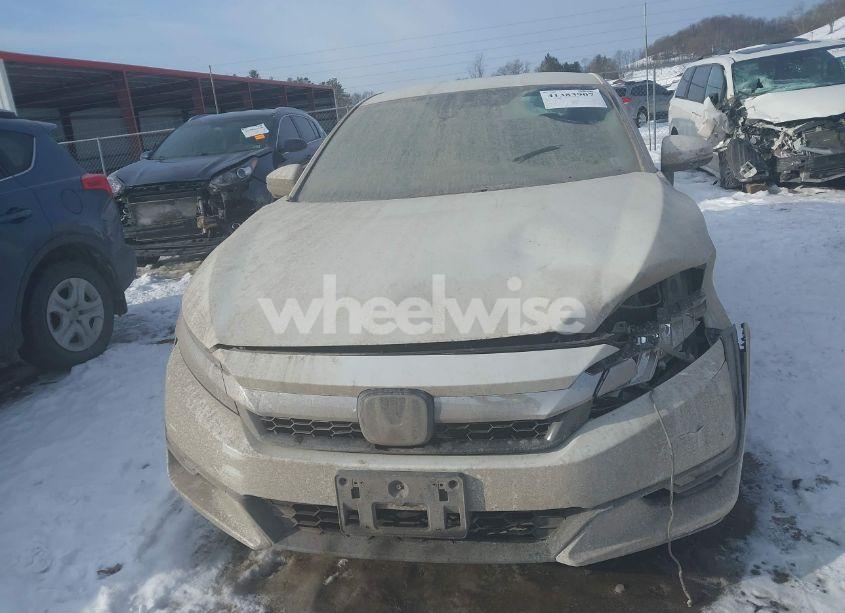 Photo 12 of 2018 Honda Clarity PLUG-IN HYBRID (VIN JHMZC5F16JC012406)