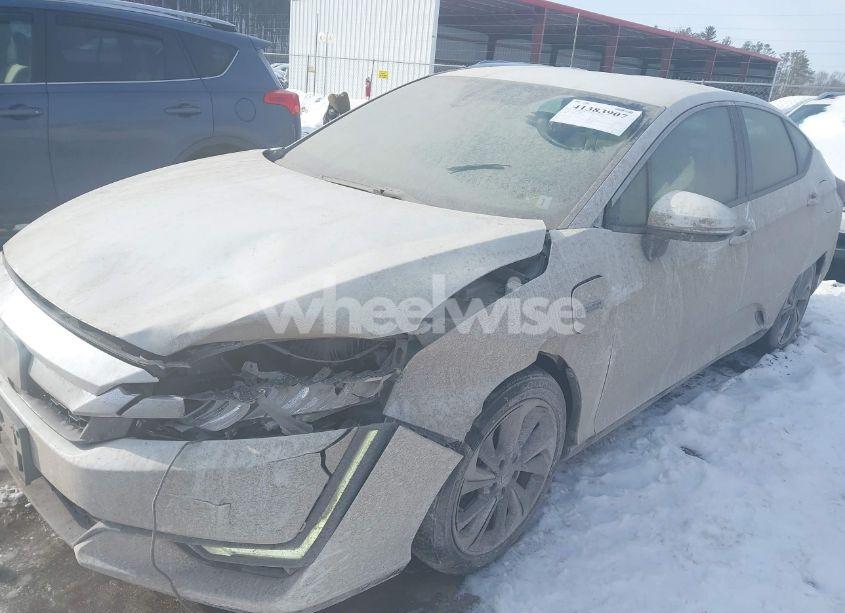 Photo 6 of 2018 Honda Clarity PLUG-IN HYBRID (VIN JHMZC5F16JC012406)