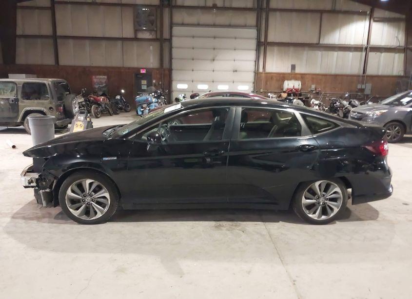 Photo 15 of 2018 Honda Clarity PLUG-IN HYBRID (VIN JHMZC5F19JC006017)