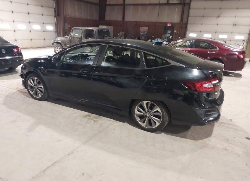Photo 3 of 2018 Honda Clarity PLUG-IN HYBRID (VIN JHMZC5F19JC006017)