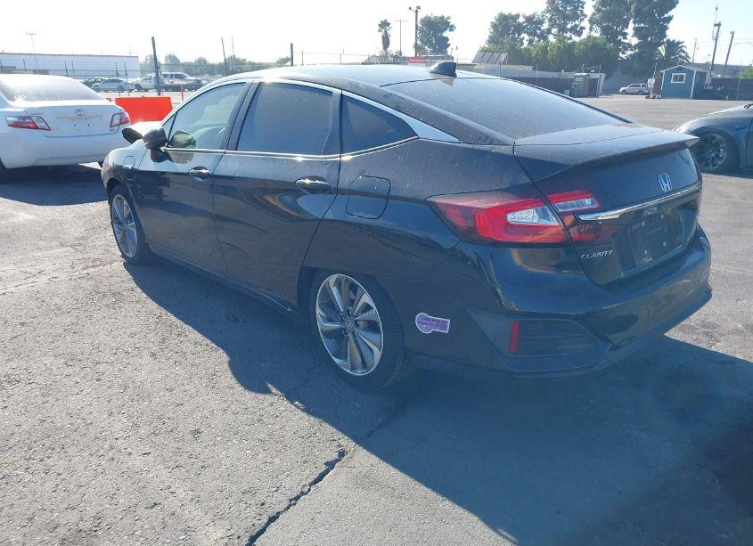 Photo 3 of 2019 Honda Clarity PLUG-IN HYBRID (VIN JHMZC5F1XKC002026)