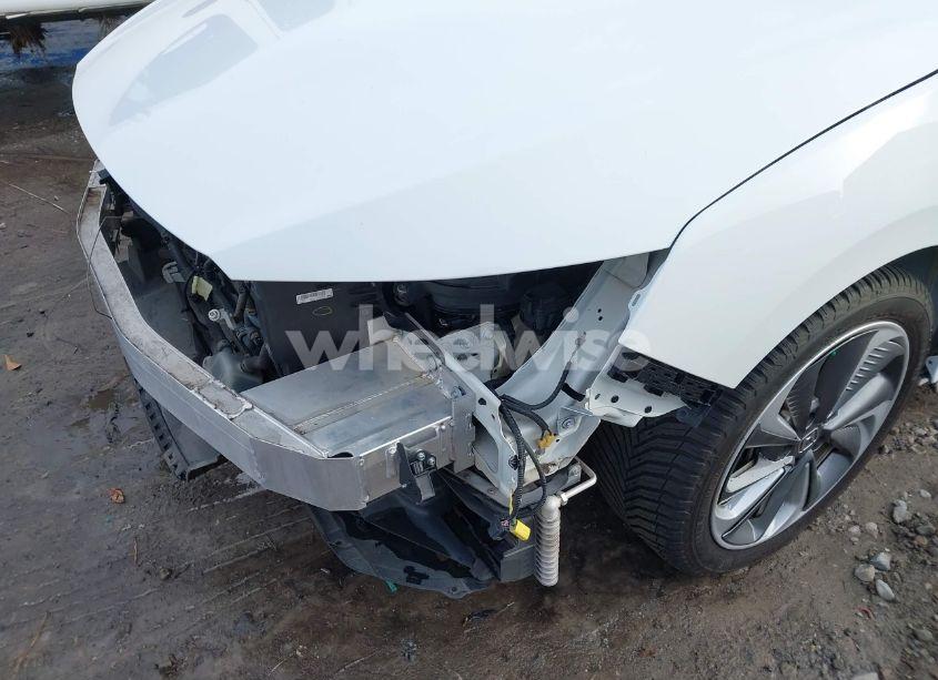 Photo 18 of 2021 Honda Clarity PLUG-IN HYBRID (VIN JHMZC5F1XMC000604)