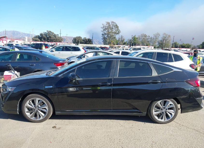 Photo 14 of 2018 Honda Clarity PLUG-IN HYBRID TOURING (VIN JHMZC5F32JC002070)