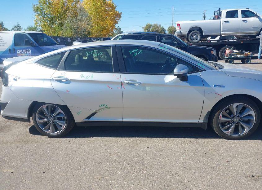 Photo 13 of 2018 Honda Clarity PLUG-IN HYBRID TOURING (VIN JHMZC5F32JC017605)