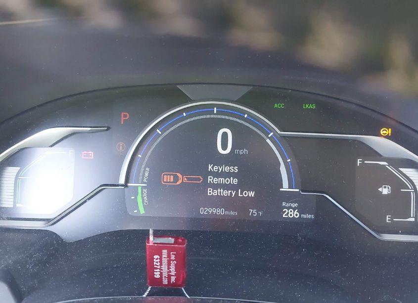 Photo 15 of 2018 Honda Clarity PLUG-IN HYBRID TOURING (VIN JHMZC5F32JC017605)