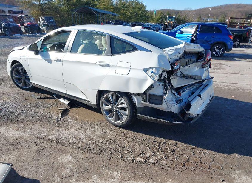 Photo 3 of 2018 Honda Clarity PLUG-IN HYBRID TOURING (VIN JHMZC5F33JC006693)
