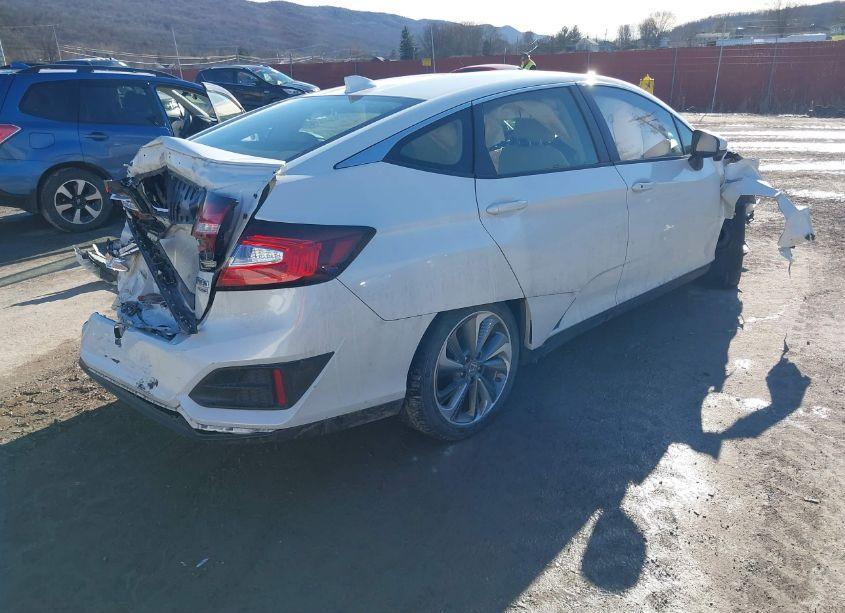 Photo 4 of 2018 Honda Clarity PLUG-IN HYBRID TOURING (VIN JHMZC5F33JC006693)