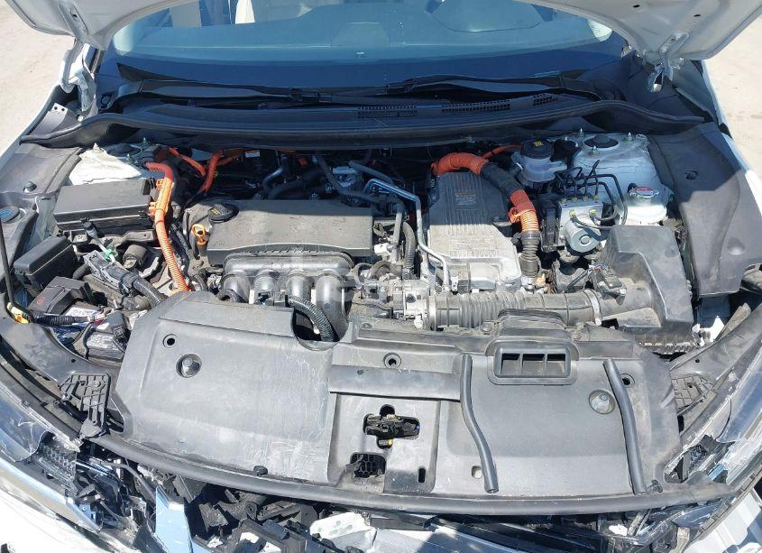 Photo 10 of 2018 Honda Clarity PLUG-IN HYBRID TOURING (VIN JHMZC5F34JC010638)