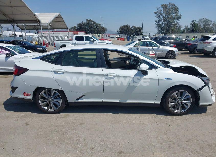 Photo 13 of 2018 Honda Clarity PLUG-IN HYBRID TOURING (VIN JHMZC5F34JC010638)