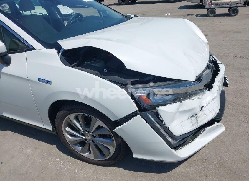 Photo 17 of 2018 Honda Clarity PLUG-IN HYBRID TOURING (VIN JHMZC5F34JC010638)