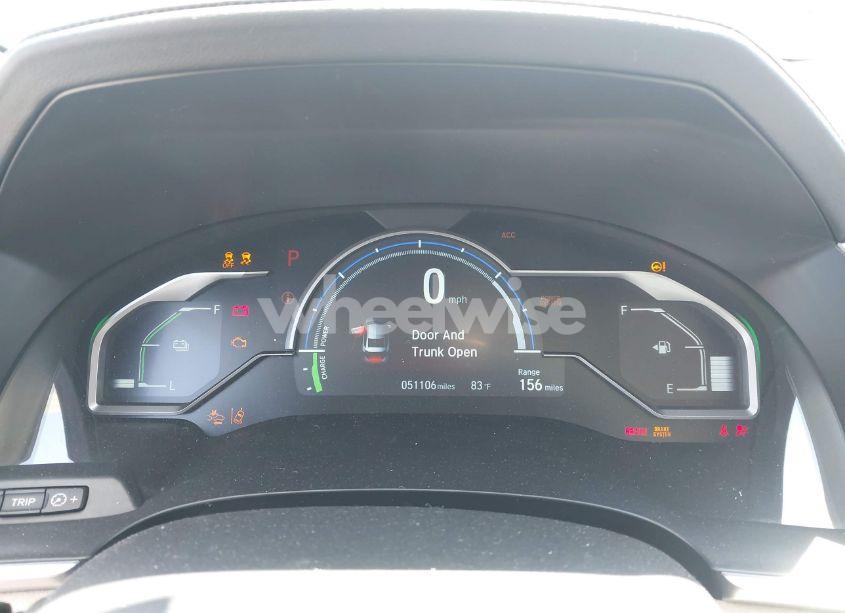 Photo 7 of 2018 Honda Clarity PLUG-IN HYBRID TOURING (VIN JHMZC5F34JC010638)