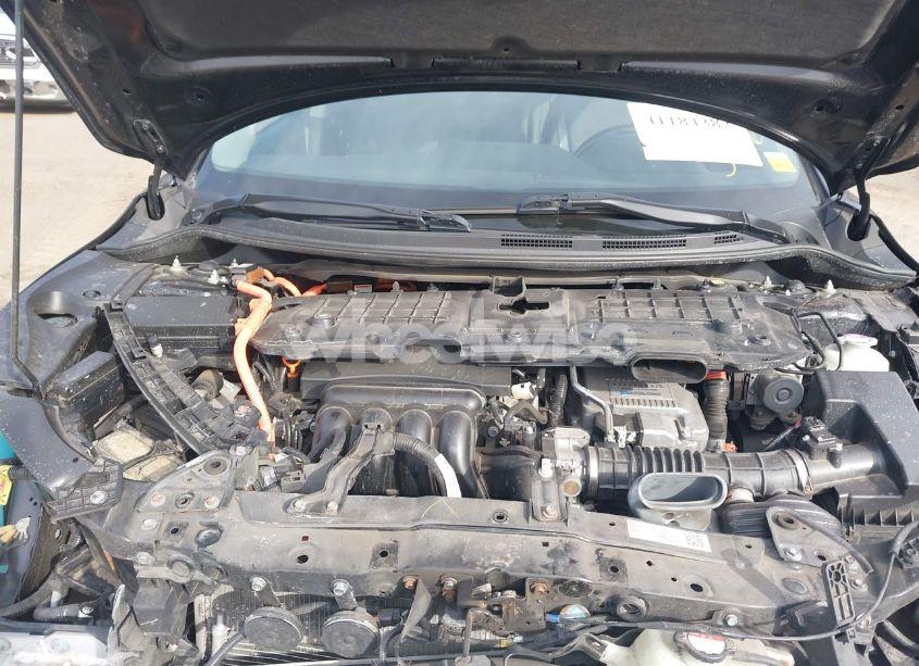 Photo 10 of 2018 Honda Clarity PLUG-IN HYBRID TOURING (VIN JHMZC5F34JC018741)