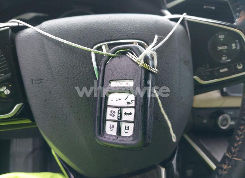 Photo 11 of 2019 Honda Clarity PLUG-IN HYBRID TOURING (VIN JHMZC5F34KC007238)