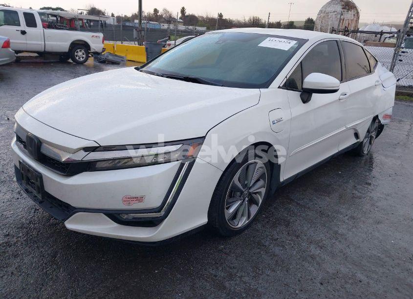 Photo 2 of 2019 Honda Clarity PLUG-IN HYBRID TOURING (VIN JHMZC5F34KC007238)