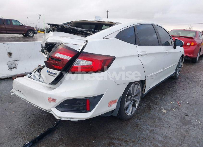 Photo 4 of 2019 Honda Clarity PLUG-IN HYBRID TOURING (VIN JHMZC5F34KC007238)