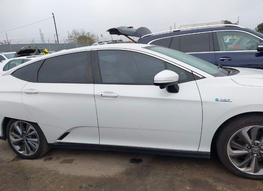 Photo 13 of 2018 Honda Clarity PLUG-IN HYBRID TOURING (VIN JHMZC5F35JC002337)