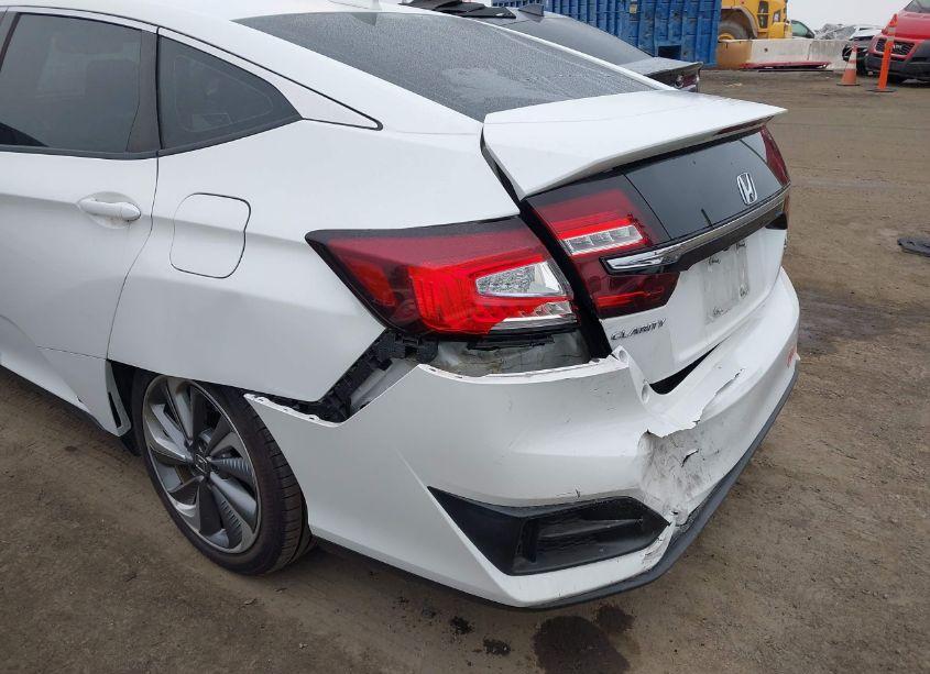 Photo 17 of 2018 Honda Clarity PLUG-IN HYBRID TOURING (VIN JHMZC5F35JC002337)