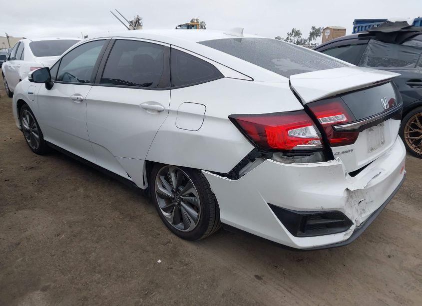 Photo 3 of 2018 Honda Clarity PLUG-IN HYBRID TOURING (VIN JHMZC5F35JC002337)