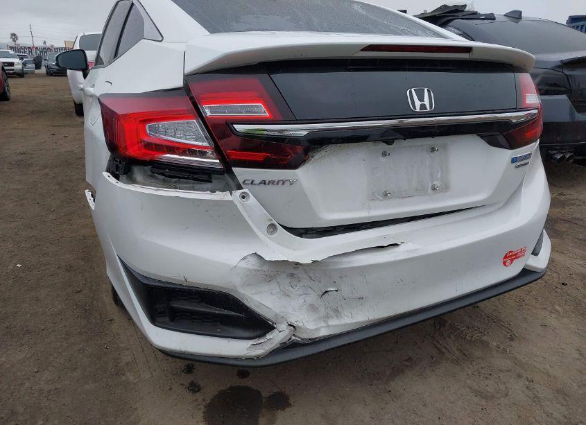 Photo 6 of 2018 Honda Clarity PLUG-IN HYBRID TOURING (VIN JHMZC5F35JC002337)