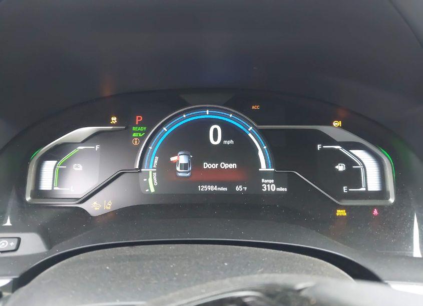 Photo 7 of 2018 Honda Clarity PLUG-IN HYBRID TOURING (VIN JHMZC5F35JC002337)