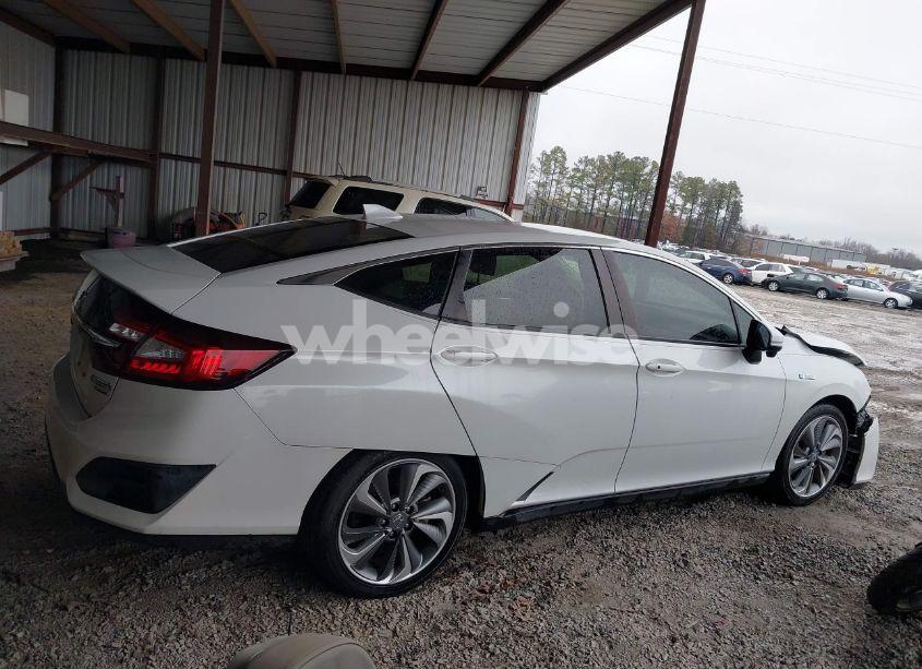 Photo 14 of 2018 Honda Clarity PLUG-IN HYBRID TOURING (VIN JHMZC5F35JC023012)