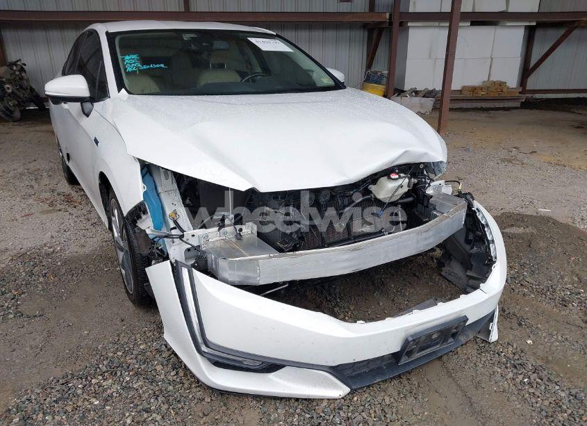 Photo 6 of 2018 Honda Clarity PLUG-IN HYBRID TOURING (VIN JHMZC5F35JC023012)