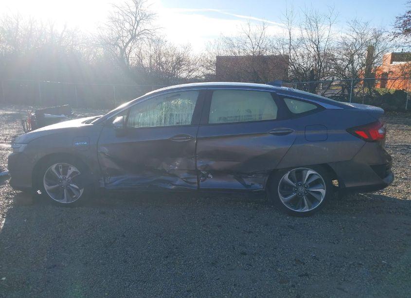 Photo 15 of 2018 Honda Clarity PLUG-IN HYBRID TOURING (VIN JHMZC5F36JC001603)