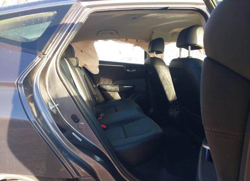 Photo 8 of 2018 Honda Clarity PLUG-IN HYBRID TOURING (VIN JHMZC5F36JC001603)