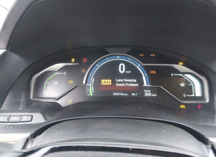 Photo 7 of 2018 Honda Clarity PLUG-IN HYBRID TOURING (VIN JHMZC5F36JC006333)