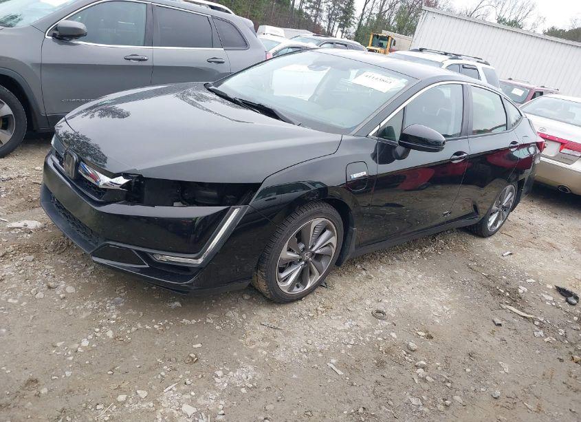 Photo 2 of 2018 Honda Clarity PLUG-IN HYBRID TOURING (VIN JHMZC5F37JC007572)