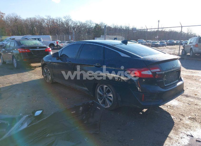 Photo 3 of 2018 Honda Clarity PLUG-IN HYBRID TOURING (VIN JHMZC5F38JC002560)
